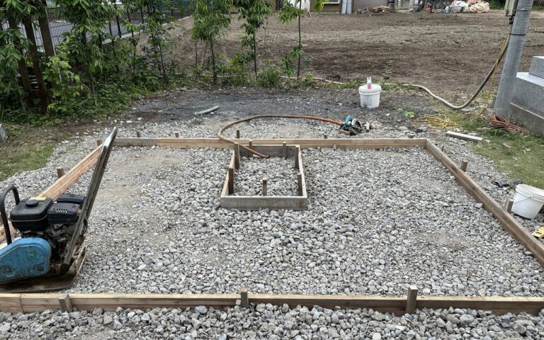 珠花散骨　台座コンクリート敷設下準備